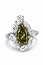 2.63ct Pear Shape Chameleon Ring