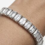 21.98ct Emerald Diamond Tennis Bracelet - Image 2