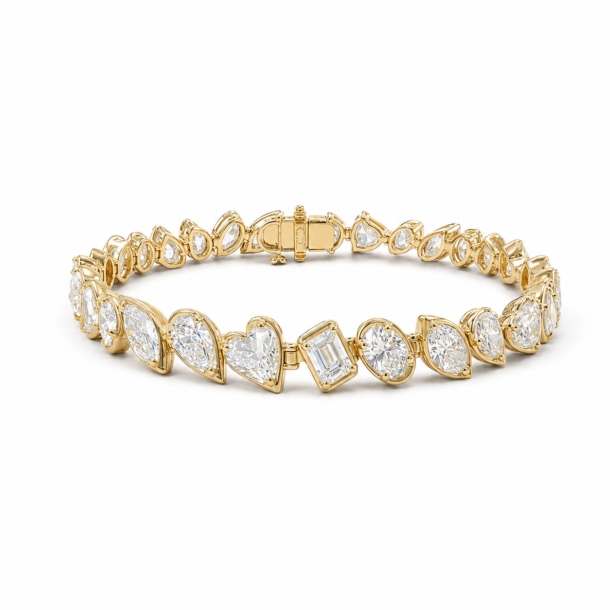 8.47ct Multi shaped Diamond Bracelet in Yellow Gold